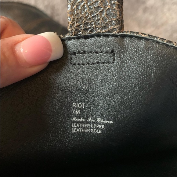 Donald pliner riot - Picture 3 of 8